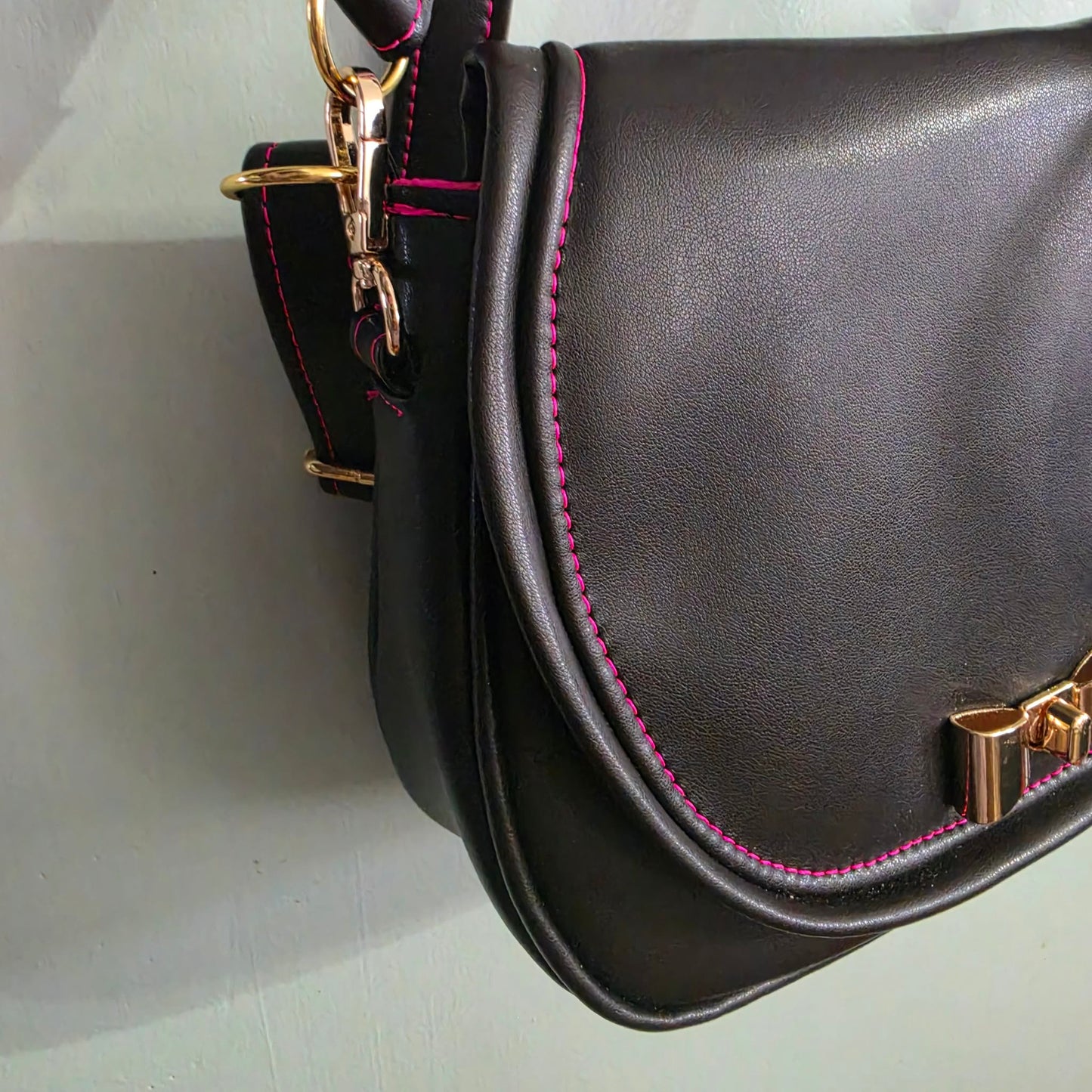 Saddle Crossbody Bag